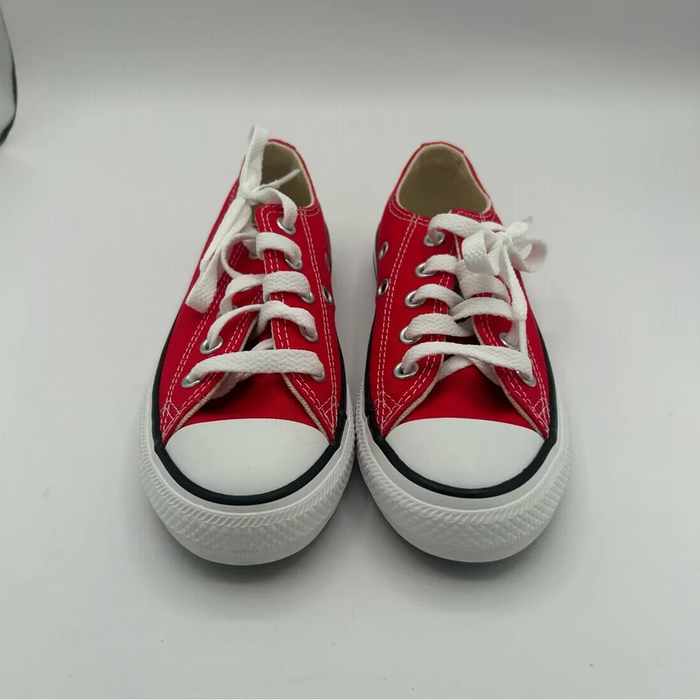 New converse all star low top sneakers youth 11.5 red